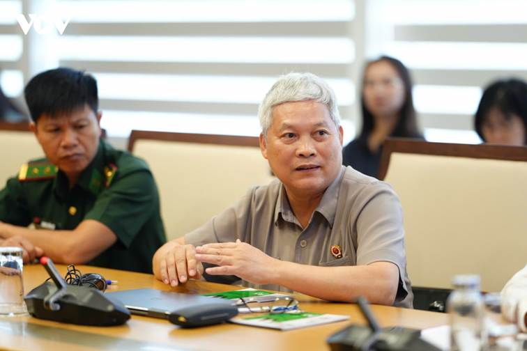 
Các đại biểu thảo luận tại phiên thảo luận