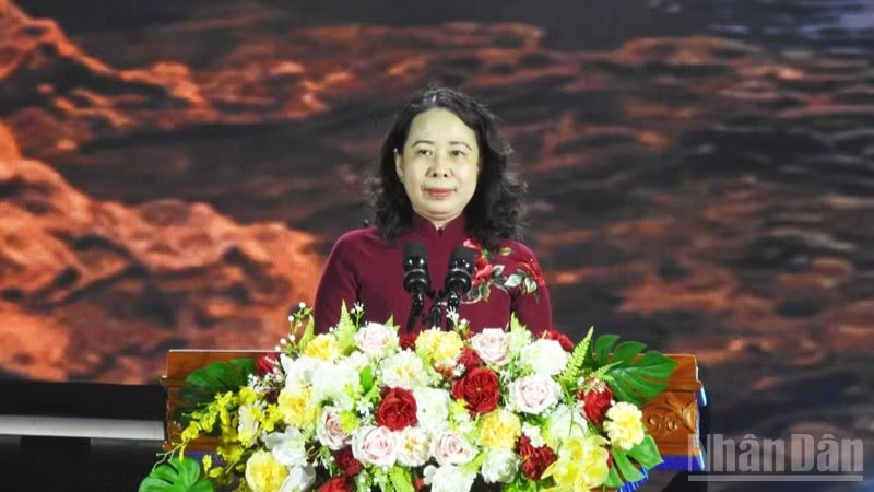 Phó Chủ tịch nước Võ Thị Ánh Xuân phát biểu ý kiến chỉ đạo tại lễ khai mạc Ngày hội.