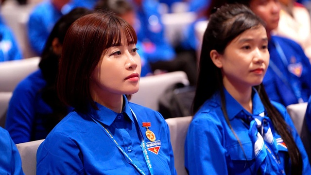Đại biểu Nguyễn Ngọc Tâm tại Diễn đàn Thanh niên tiên phong phát triển khoa học công nghệ, đổi mới sáng tạo và chuyển đổi số

ẢNH: PHAN HẬU

