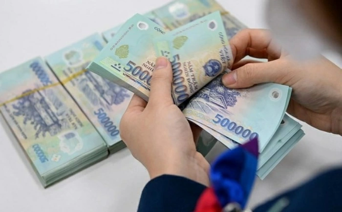 Chi tiết chế độ tiền lương, phụ cấp khi làm nhiệm vụ khẩn cấp từ ngày 13/7