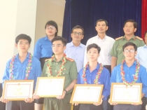 Tuổi trẻ phải học và cống hiến