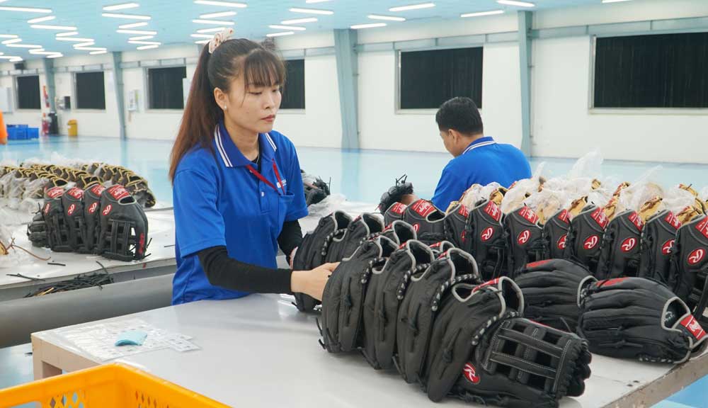 Sản xuất công nghiệp tiếp tục là động lực tăng trưởng quan trọng, góp phần thúc đẩy kinh tế địa phương phát triển ổn định và bền vững.