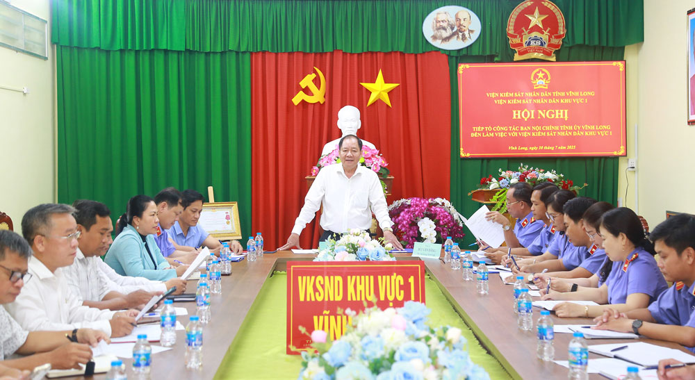 Đoàn công tác của Ban Nội chính Tỉnh ủy tìm hiểu thực tế tại Viện Kiểm sát nhân dân khu vực 1- Vĩnh Long.