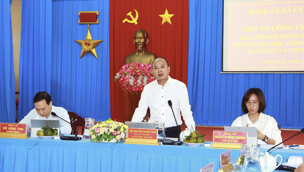 Đồng chí Nguyễn Thanh Tùng- Phó Cục trưởng Cục Cơ yếu Đảng- Chính quyền phát biểu kết luận buổi làm việc.