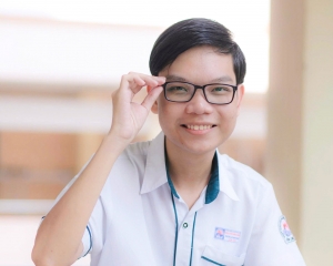 Gặp gỡ thí sinh Trương Hồ Minh Thuấn có 2 điểm 10 môn Toán, Vật lý