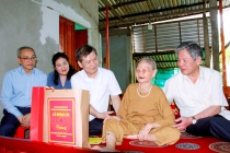 Tròn nghĩa vẹn tình