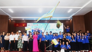 Xuất quân Chiến dịch Tình nguyện sinh viên kinh tế năm 2025
