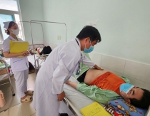 Không chủ quan với sốt xuất huyết ở người lớn