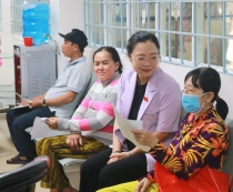 Nỗ lực phục vụ vì sự hài lòng của người dân