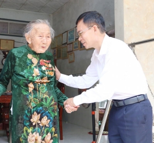 Chuyện về Mẹ Việt Nam anh hùng Lê Thị Tuyết