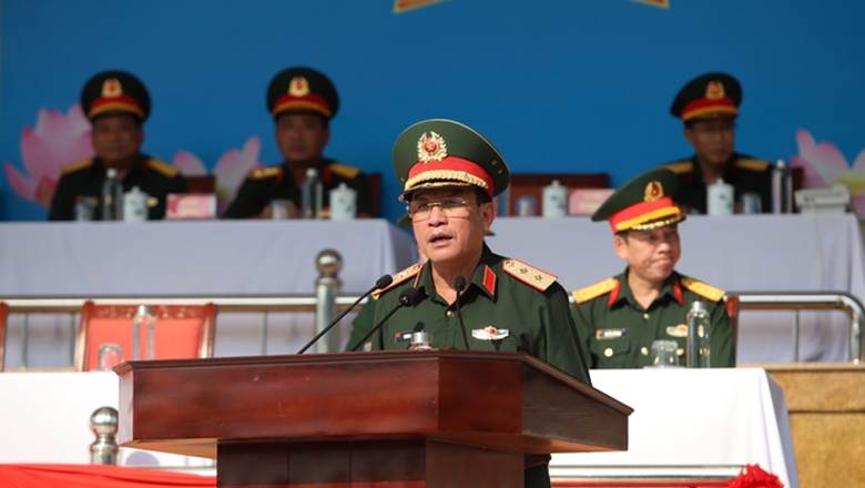 Trung tướng Trương Thiên Tô phát biểu tại buổi thăm, kiểm tra