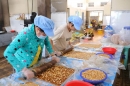 Ngọt ngào hương vị kẹo khóm Tân Phước