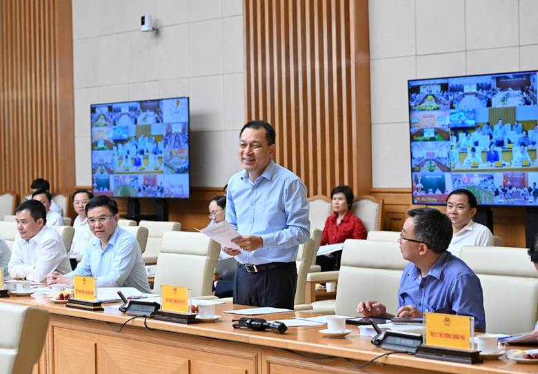 Chủ tịch Tập đoàn EVN Đặng Hoàng An phát biểu.