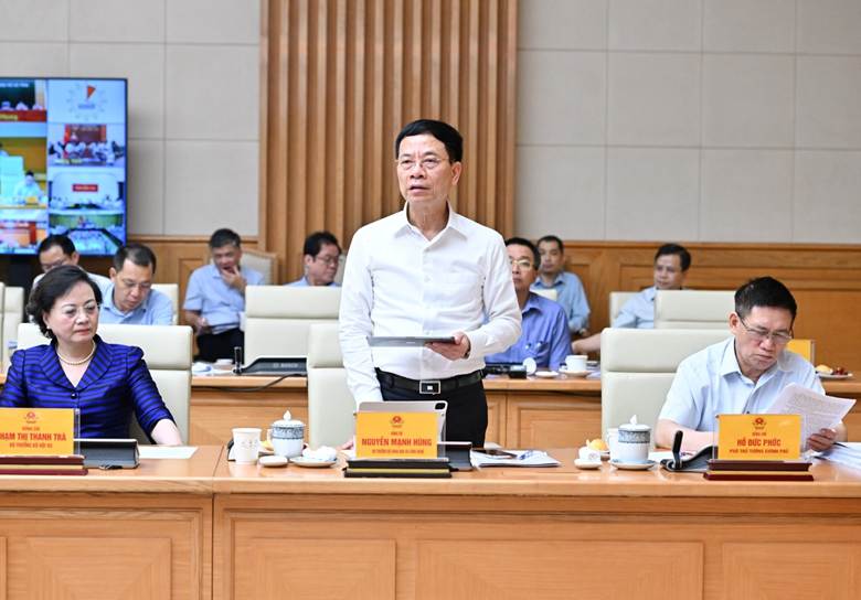 Bộ trưởng Khoa học và Công nghệ Nguyễn Mạnh Hùng phát biểu.