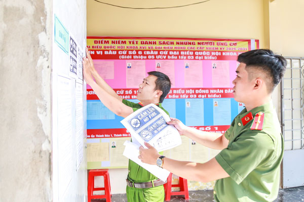 Lực lượng công an tham gia bảo đảm an toàn tuyệt đối sự kiện chính trị, xã hội. Ảnh: NGUYỄN THỊNH

