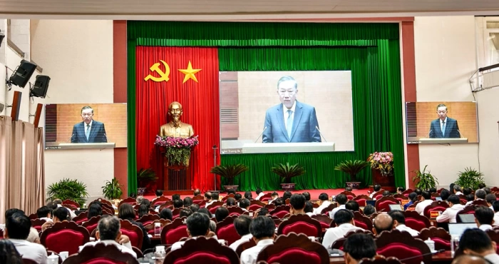 Hội nghị toàn quốc sơ kết 1 năm 6 tháng triển khai thực hiện Nghị quyết số 57 của Bộ Chính trị