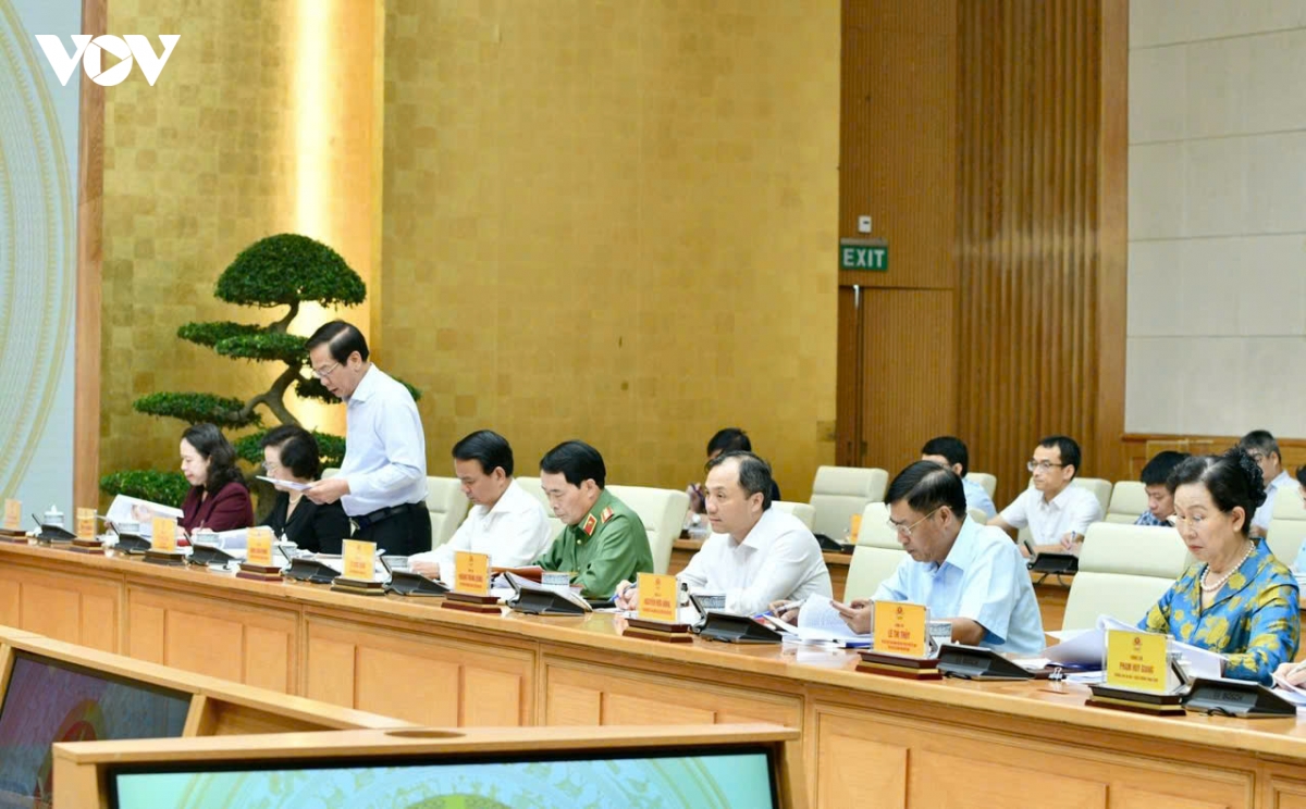 Các đại biểu dự Phiên họp
