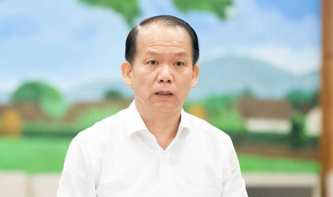 Bộ trưởng Bộ Tư pháp Hoàng Thanh Tùng trình bày tờ trình dự án luật Đấu giá tài sản (sửa đổi).
ẢNH: MEDIAQUOCHOI