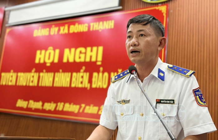 Tăng cường tuyên truyền biển, đảo và pháp luật cho cán bộ, đảng viên