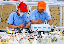 Doanh nghiệp chuẩn bị sản xuất cao điểm cuối năm