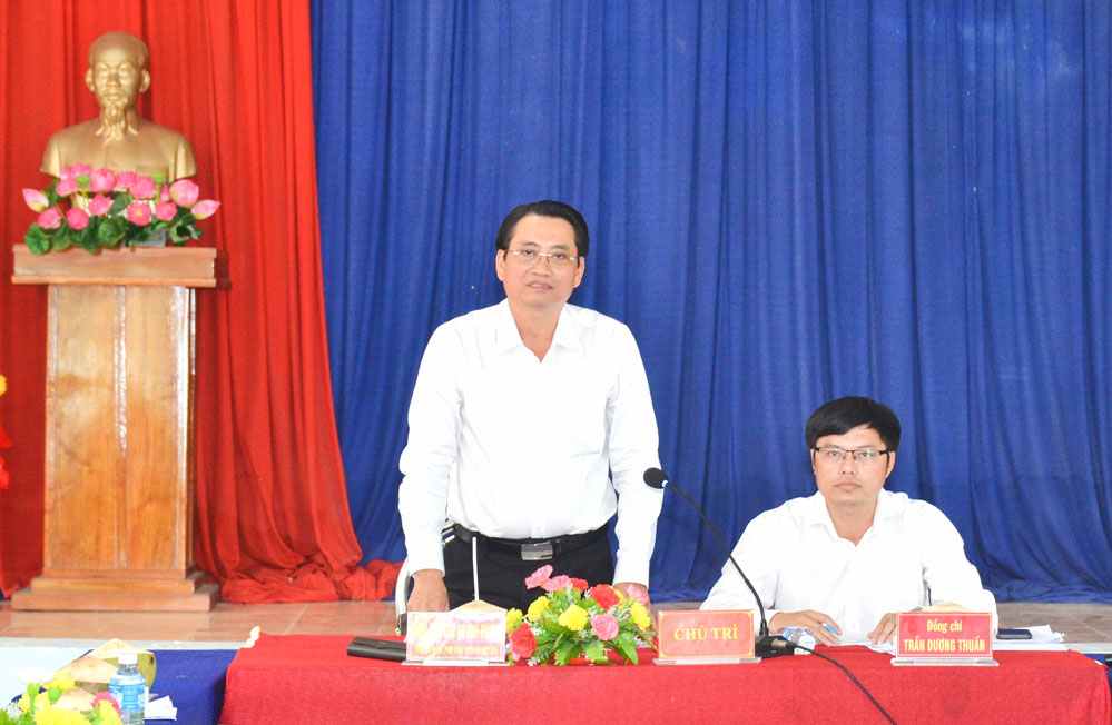 Ông Nguyễn Quỳnh Thiện- Phó Chủ tịch UBND tỉnh phát biểu chỉ đạo tại buổi làm việc.