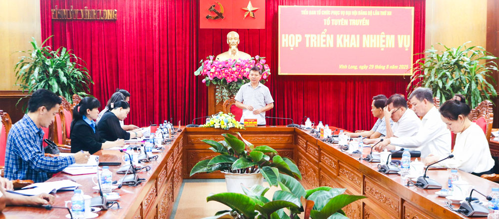Tổ Tuyên truyền Đại hội đại biểu Đảng bộ tỉnh lần thứ XII họp triển khai nhiệm vụ.