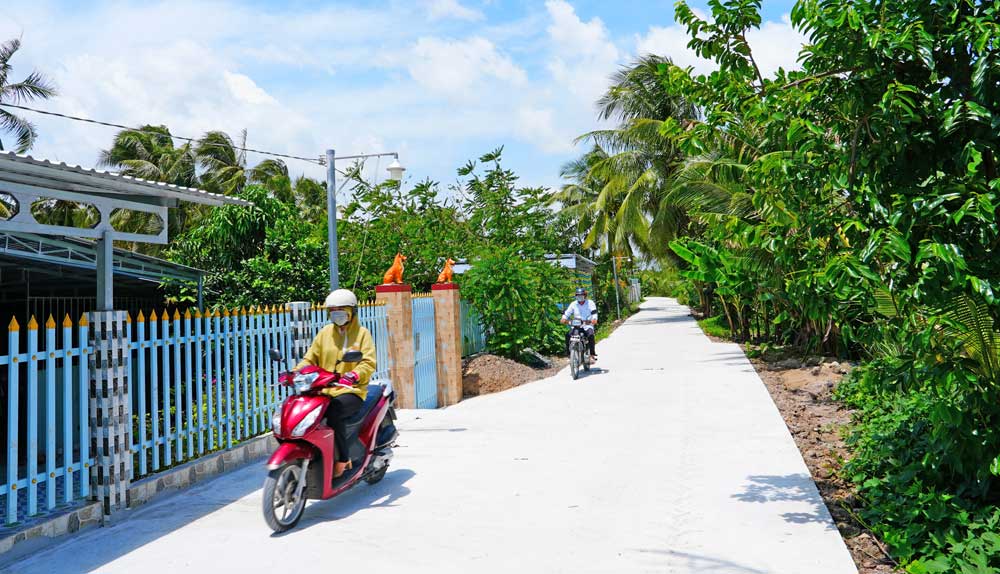  Tuyến đường giao thông ấp Long Hiệp được xây dựng theo phương thức Nhà nước và Nhân dân cùng làm. 