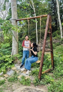 Dạy con gái biết yêu thương bản thân