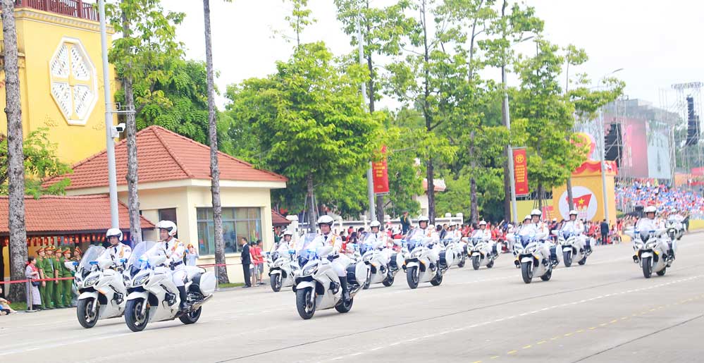 Các khối xe đặc chủng công an.