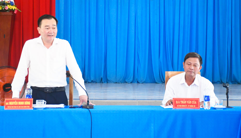 Phó Bí thư Tỉnh ủy, Chủ tịch HĐND tỉnh- Nguyễn Minh Dũng phát biểu chỉ đạo tại buổi làm việc.
