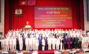 80 năm - Vinh quang Công an nhân dân Việt Nam