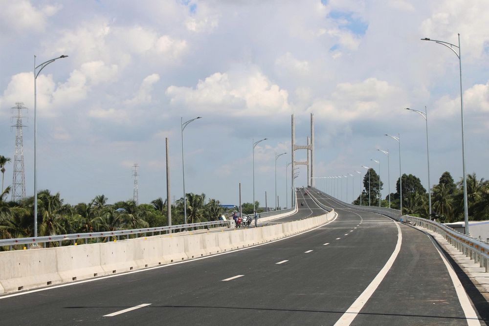  Cầu Rạch Miễu 2 hướng tỉnh Đồng Tháp đi Vĩnh Long.