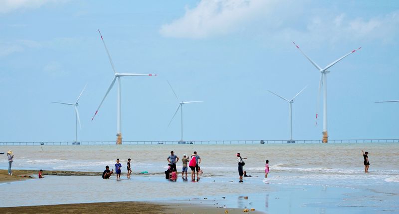 Tỉnh Vĩnh Long có tiềm năng lớn phát triển điện gió ngoài khơi kết hợp phát triển dịch vụ, du lịch biển