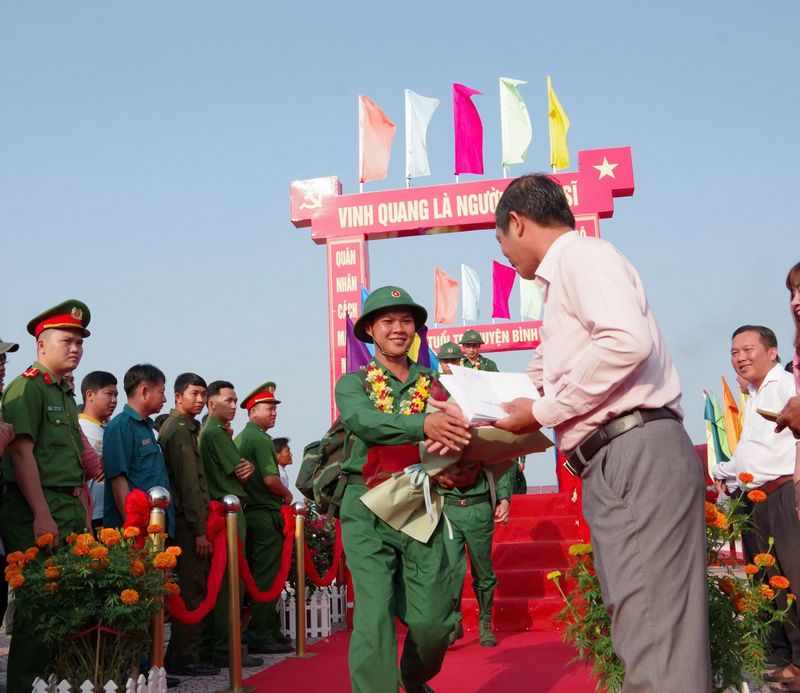 Công tác tuyển quân luôn đạt chỉ tiêu và chất lượng được giao.