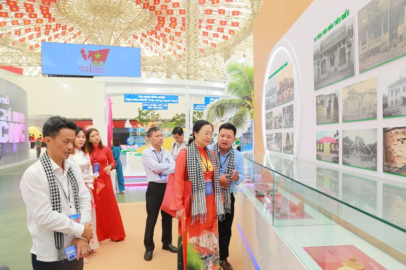 Triển lãm Thành tựu đất nước có quy mô lớn nhất từ trước đến nay tại Việt Nam.