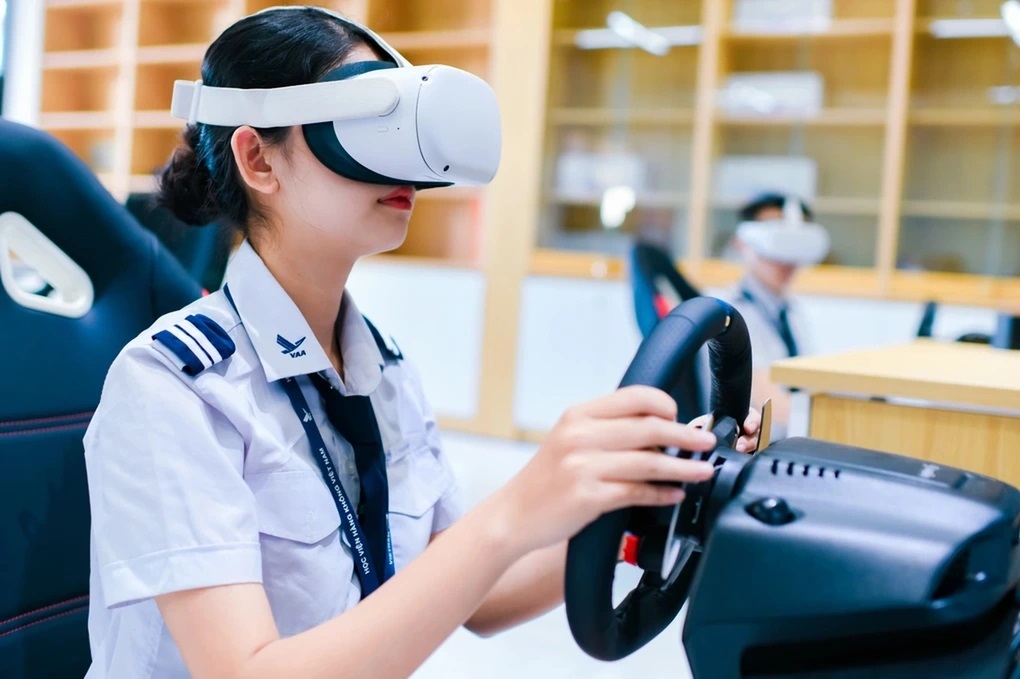 Ngành đào tạo phi công tại Học viện Hàng không Việt Nam có chi phí 3 tỷ đồng (Ảnh: T.H).