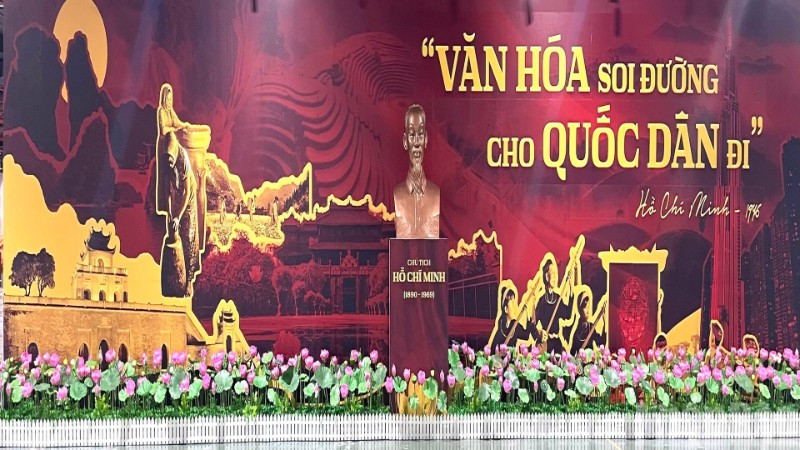 Không gian văn hóa đa sắc tại Triển lãm “80 năm hành trình Độc lập-Tự do-Hạnh phúc”