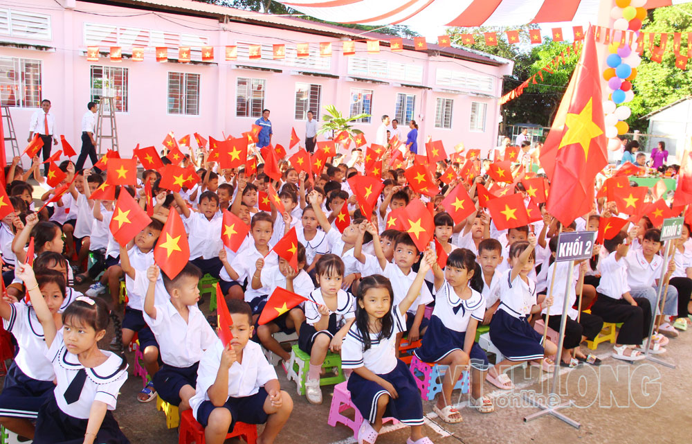 Các cơ sở giáo dục trong tỉnh chuẩn bị cho lễ khai giảng năm học mới. Trong ảnh: Khai giảng năm học 2025-2026.

