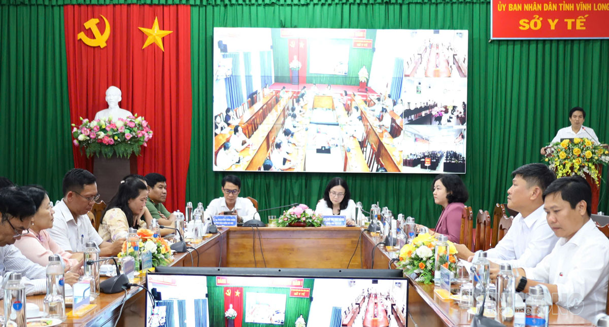 Quang cảnh hội nghị.