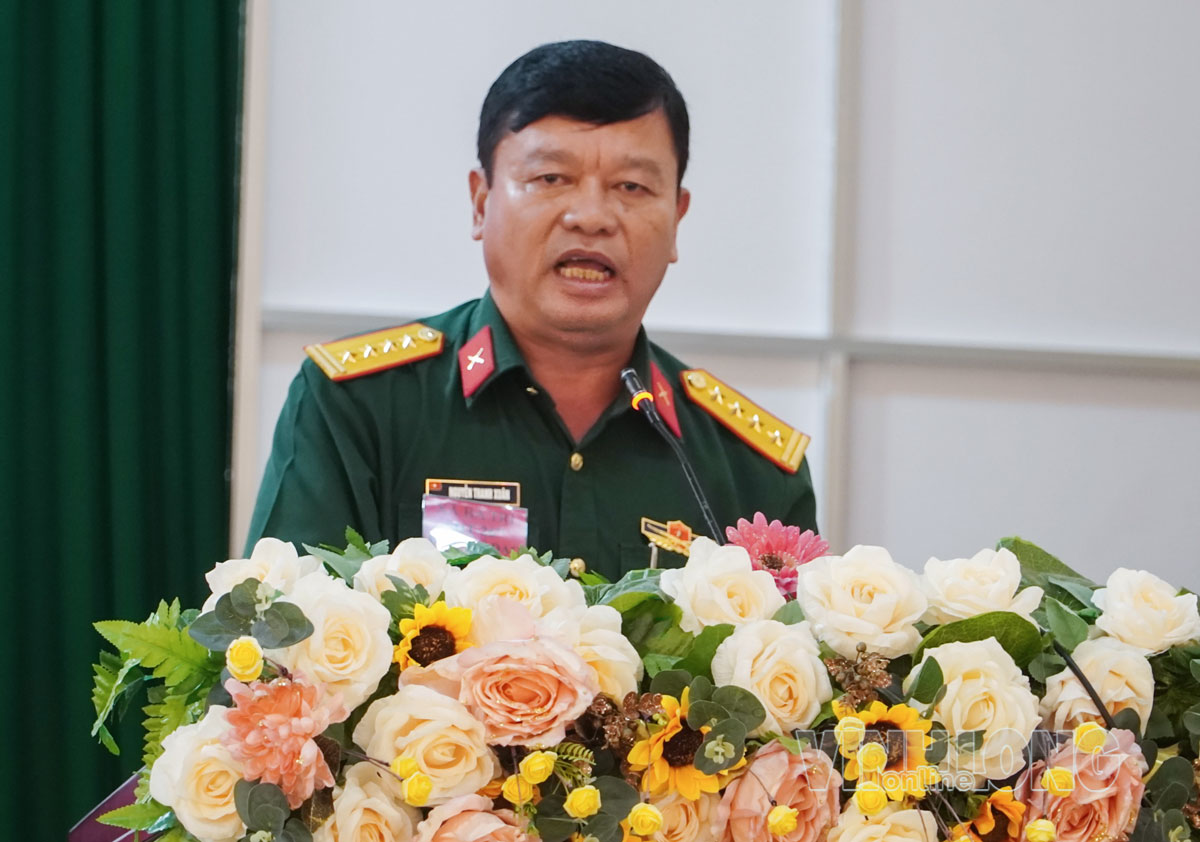 Đại tá Nguyễn Thanh Xuân - Ủy viên Ban Thường vụ Đảng ủy, Phó Chỉ huy trưởng, Tham mưu trưởng, Bộ Chỉ huy Quân sự tỉnh phát biểu tại lễ khai mạc diễn tập.