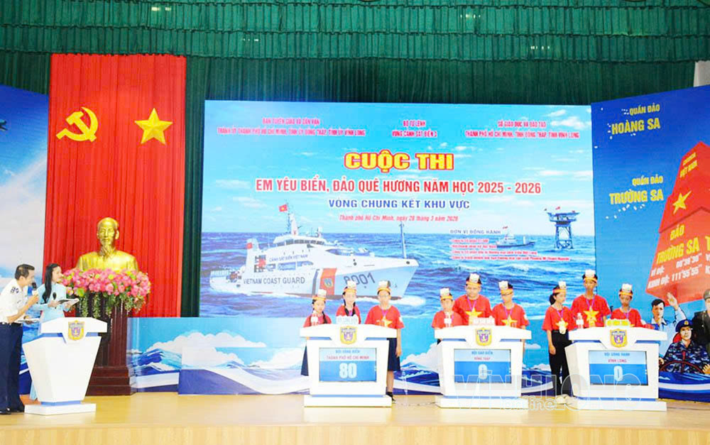 Quang cảnh Cuộc thi “Em yêu biển, đảo quê hương” vòng chung kết khu vực.