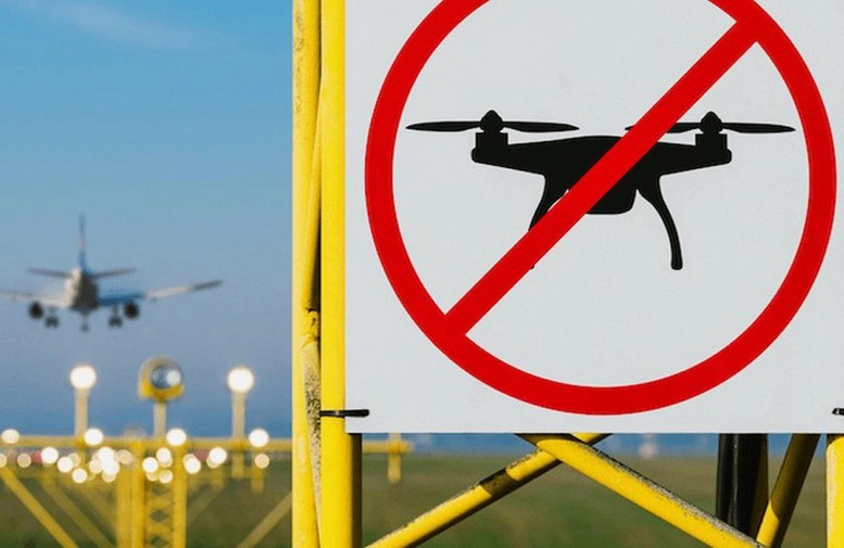 Người dân không điều khiển UAV, drone hoặc các phương tiện bay khác trong khu vực cấm bay

