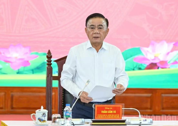 Bộ Chính trị ban hành Kế hoạch về tiếp tục hoàn thiện, vận hành hiệu quả mô hình tổ chức tổng thể của hệ thống chính trị