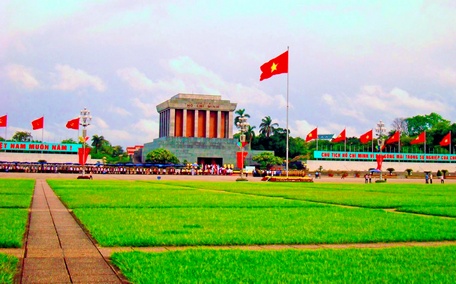 Lăng Chủ tịch Hồ Chí Minh. 
