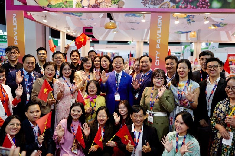 Đại diện các doanh nghiệp Việt Nam mong muốn tham gia triển lãm MIHAS 2025 để tiếp cận thị trường Halal toàn cầu - Ảnh: VGP/XT