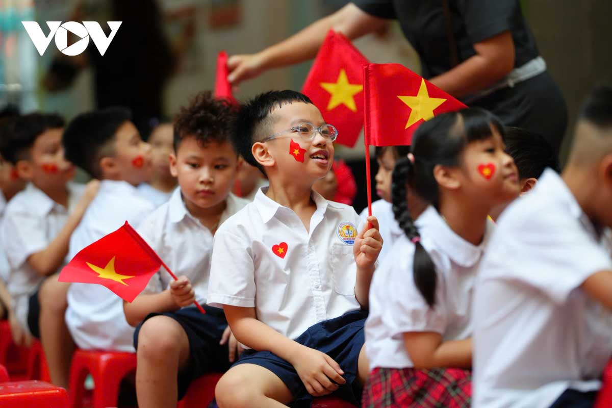  Miễn học phí toàn quốc từ 2025: Cơ hội học tập công bằng cho mọi trẻ em  