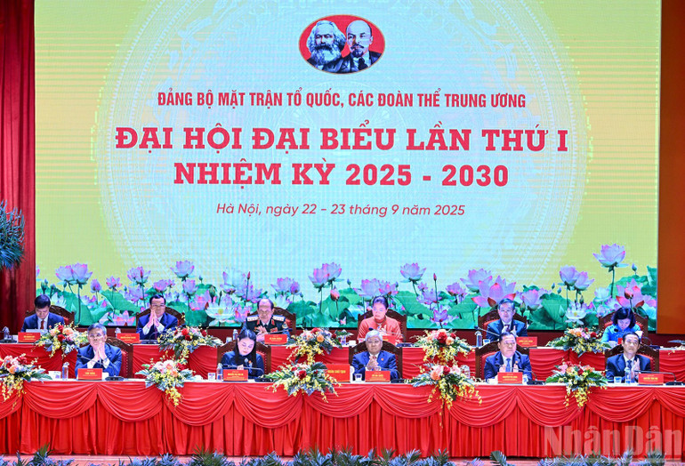 Đoàn Chủ tịch Đại hội đại biểu Đảng bộ Mặt trận Tổ quốc, các đoàn thể Trung ương lần thứ nhất, nhiệm kỳ 2025-2030.