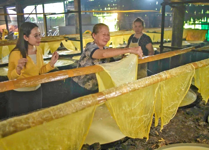Về Cái Vồn thưởng thức đặc sản bên sông Hậu