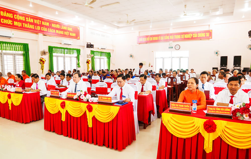 Đại biểu dự Đại hội đại biểu MTTQ Việt Nam xã Hàm Giang.