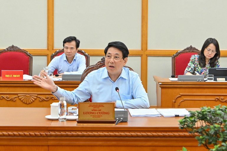 Đồng chí Lương Cường kết luận buổi làm việc. (Ảnh: THỦY NGUYÊN)
